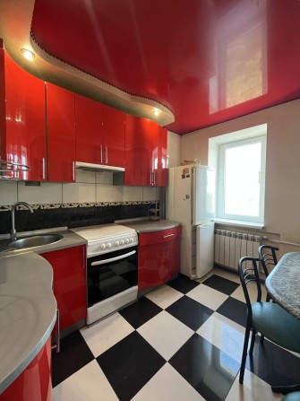 Вул Героїв Десантників,рн Богунія оренда 2х кімн квартири.Вільна! - фото 1