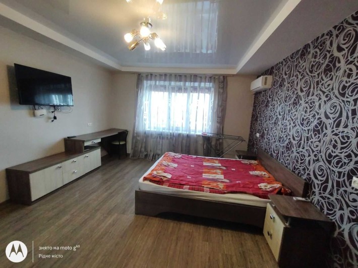 Аренда 1-комнатной квартиры. Площадь Фестивальная. С ремонтом - фото 1