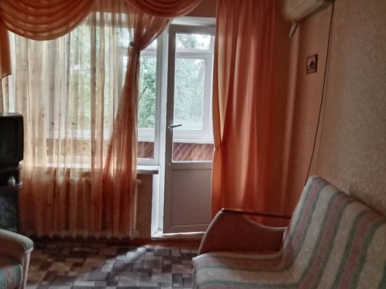 Оренда 2-кімнатної квартири по вул. Запорізькій Запоріжжя