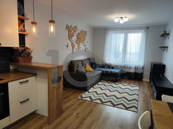 Оренда однокімнатної квартири на Глушкова 50м2