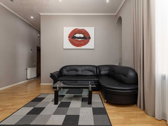 Оренда 1кімн. кв-ри з кухнею-вітальнею у самому центрі по вул. Курбаса Львів