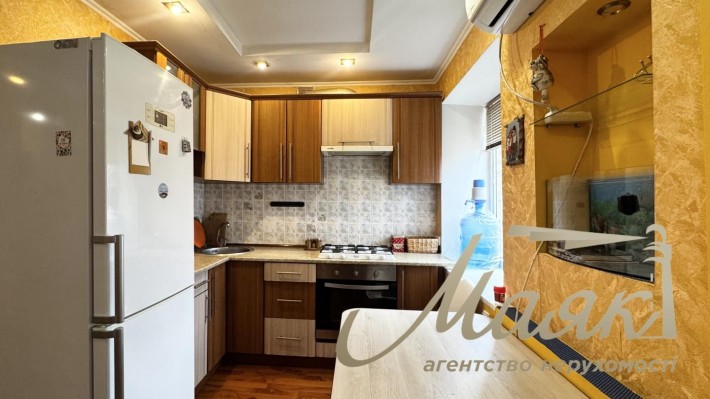 АРЕНДА 2х комн.кв.в р-не Сталеваров. - фото 1