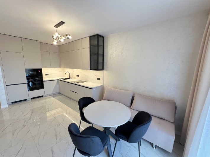 Оренда чудової квартири в новобудові. Перша здача в оренду - фото 1