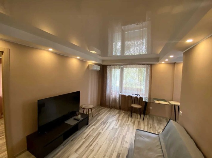 Сдам 2 к. квартиру пр. Науки ( Гагарина), 141 - фото 1