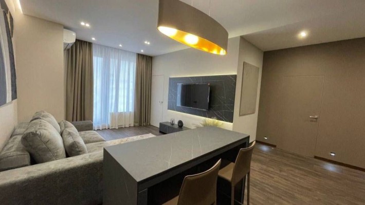 Сдам 2к квартиру в ЖК Небо - фото 1