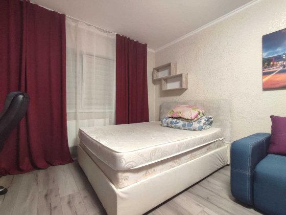 1к 60м2, ремонт, зупин. Литвиненко Вольгемут, метро 10 хв., Борщагівка Киев