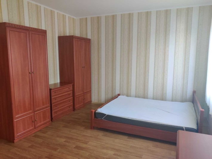 Здам 1-к квартиру, своя. Світло, опалення. Закрита територія - фото 1