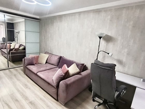 Оренда однокімнатної квартири у Шевченківському р-ні (Аваліані 5) Запоріжжя