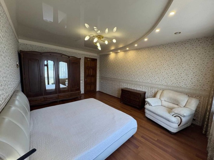 Здам 2к квартиру з кап.ремонтом у центрі (р-н низ пр.Поля) - фото 1