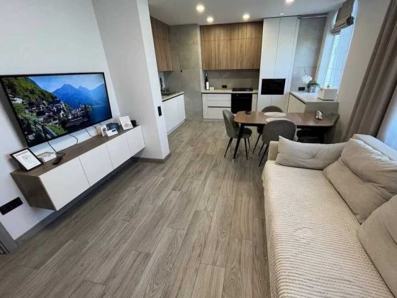 ЖК Новая Англія. Простора квартира біля метро. Генератор Киев