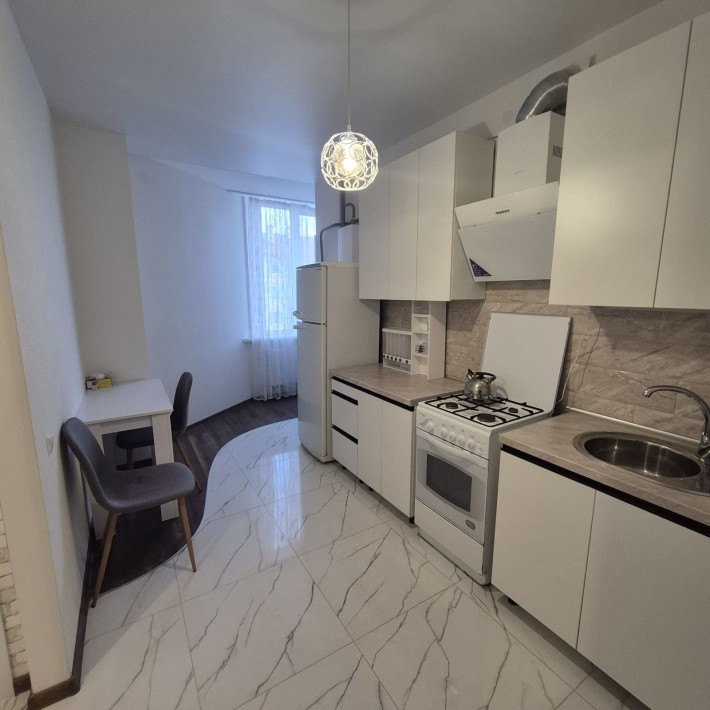 Оренда 1-но кімнатної квартири новобуд вул.Величковського - фото 1