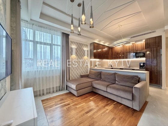 Оренда 3-кімн в ЖК Французький квартал - вул Саперне Поле 12