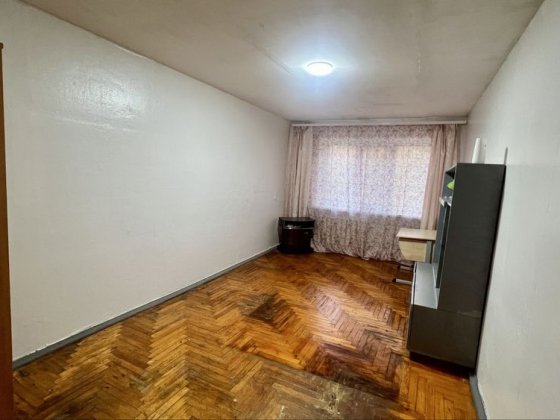 Здається 2-кімнатна квартира після косметичного ремонту в Хорт. р-н Запорожье