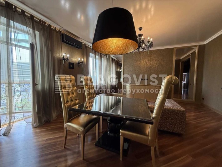 Оболонська набережна, ЖК Парус - фото 1