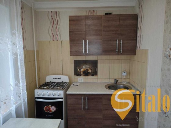 Здам в довгострокову оренду 2 кімнатну квартиру на космосі (020) Запорожье