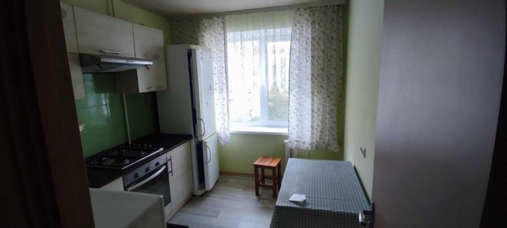 Сдается двухкомнатная квартира с ремонтом ул. Грязнова - фото 1