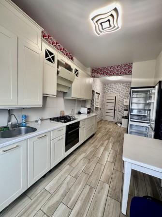 Оренда 2-х кімнатної квартири вул. Марка Кропівницкого - фото 1