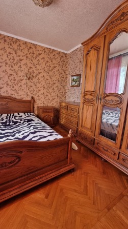 АРЕНДА. 3 комнатная квартира. пл.ПОБЕДЫ - фото 1