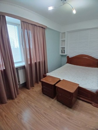 Здаю 2к/квартру в ЦЕНТРІ своє опалення (газ котел) без тварин - фото 1