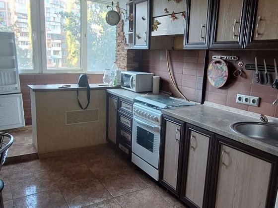 Сдается 1 ком. кв. Корабельный р-н ул.Олега Ольжича, 1а.   

Дл Николаев