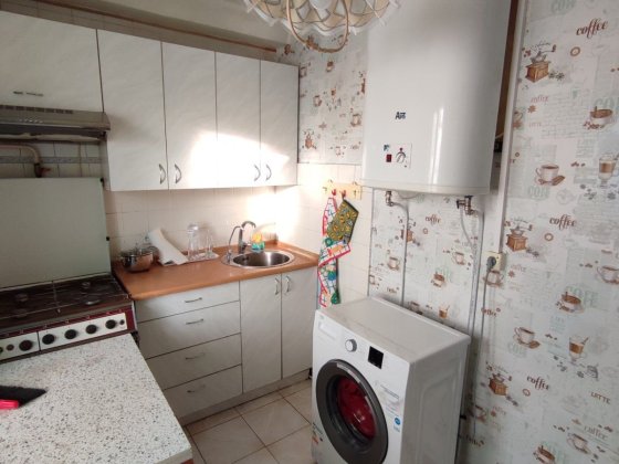 3к пр.Берестейский 70. М. Берестейська