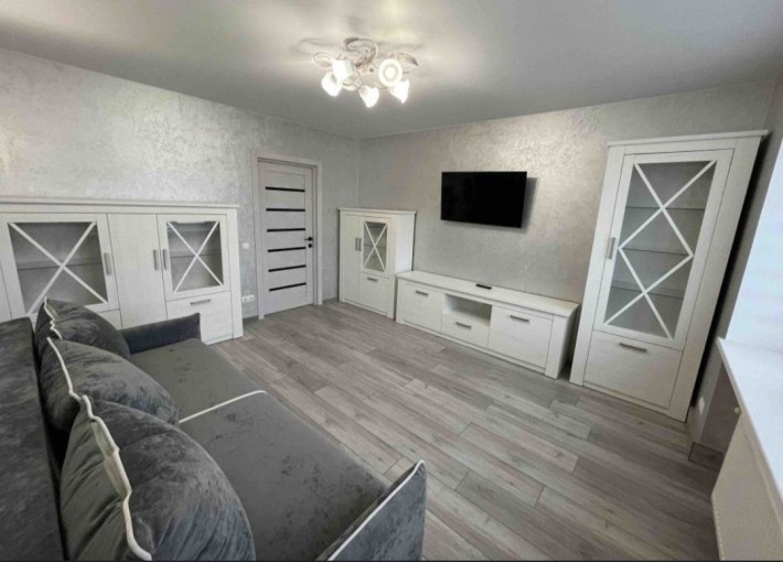 Оренда сучасної  2к кв пр Чорновола - фото 1