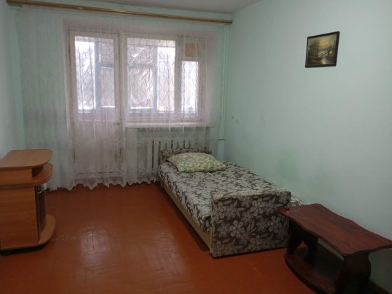 Сдам однокомнатную квартиру на космосе Запорожье