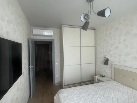 Здам в довгострокову оренду 1 к. Квартиру у ЖК Варшавський плюс Киев