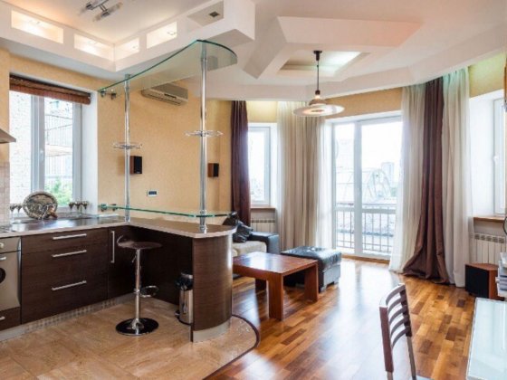 Без комісії. Оренда 2-кім. Затишний Центр. Кропивницького 12. Гулівер