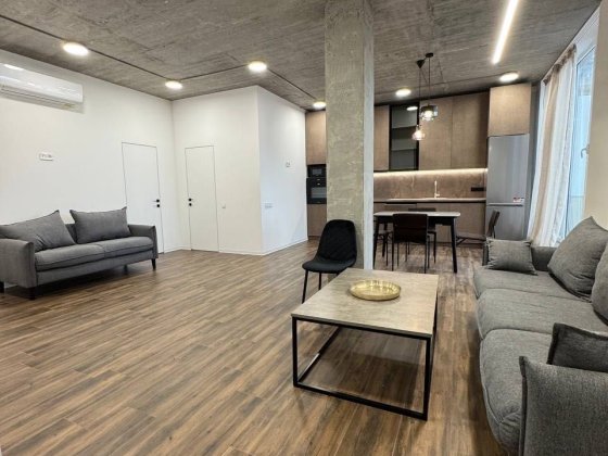 Оренда 3х. кімн. квартири жк Рибінський (Comfort City)