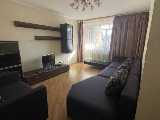 Сдам 3 комнатную на Лукьяновке (собственник) Киев