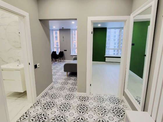 Svitlo Park світло парк метро Видубичі 1к Киев