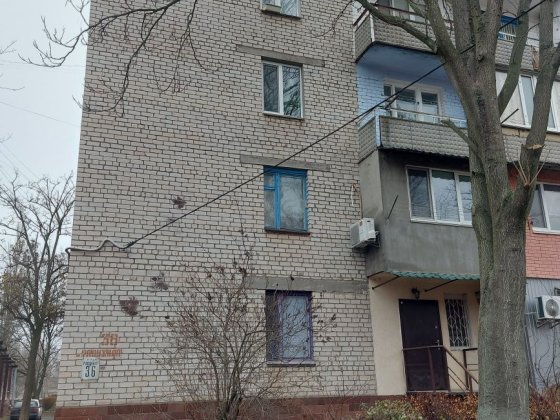 Квартира в сімейному гуртожитку Николаев