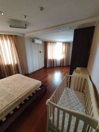 Здам 3-кімнатну квартиру, проспект Комарова, 26 - фото 1