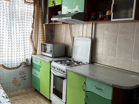 Сдам в оренду без комісії. Газ, другий поверх. Николаев