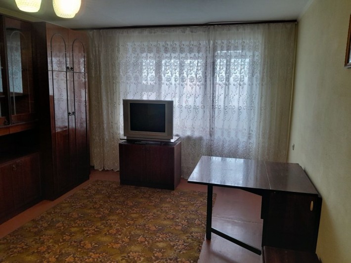 Сдаю срочно однокомнатную квартиру - фото 1