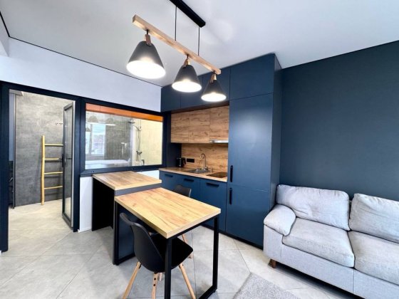 Оренда стильної квартири-студії в Новобудові, прсп. Червоної Калини