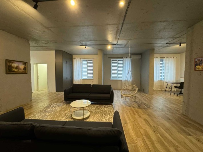 ДизайнерСтудія 117м2 Дарниця Парк Поліська 28Б окремий вхід м Борисп - фото 1