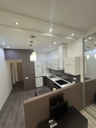 Здам в аренлу квартипу з дизайнерським ремонтом - фото 1