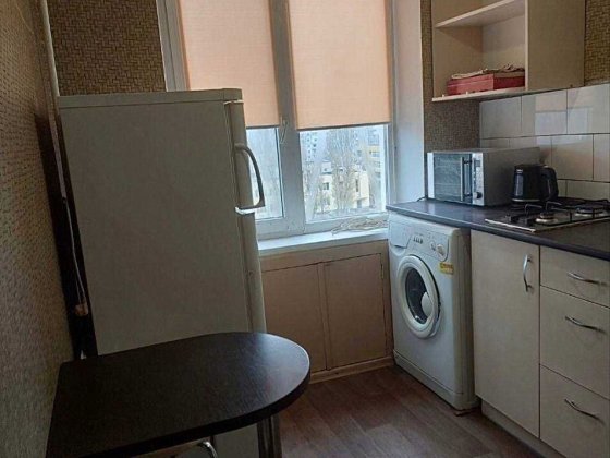 ЗДАЮ реальна 1к квартира КОСМОНАВТІВ Придніпровськ МОЖНА З ТВАРИНКАМИ