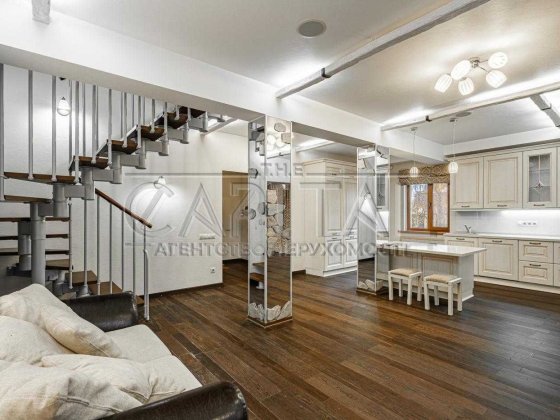 Продаж / Будинок/ Васильків / вул. Квітки-Основ'яненка, 1 Васильків