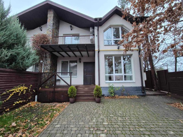 Оренда сучасного таунхауса в Гостомелі, ЖК Чеський двір. 30000 грн - фото 1