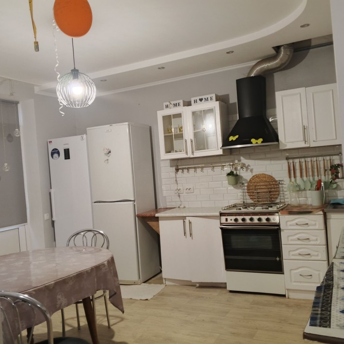 Сдаю уютный домик в тихом центре г Мерефа - фото 1