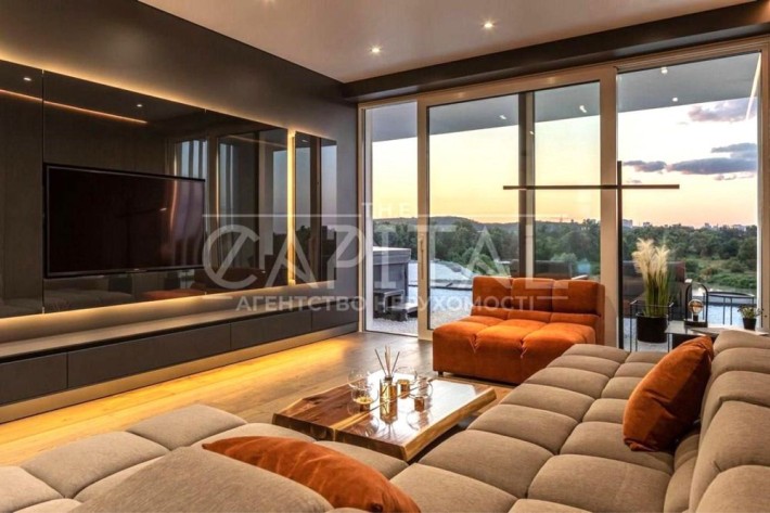 ЕКСКЛЮЗИВНИЙ КОТЕДЖ 280м2 у престижному КМ «Коник» / Конча Заспа - фото 1