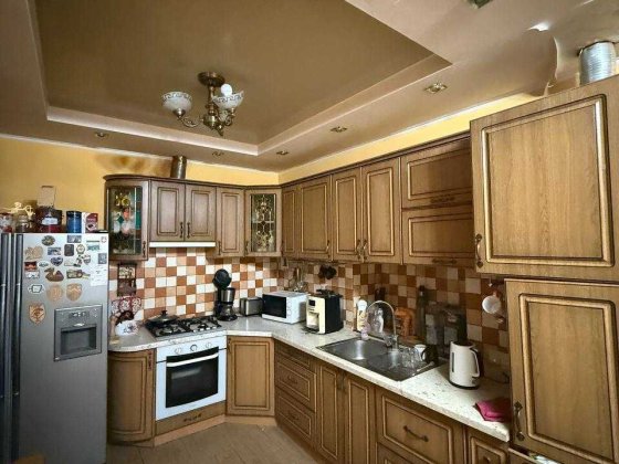 Сдается 2-х этажный дом, р-н Артема. Только организациям Славянск