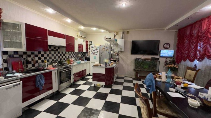 Сдается 2-х этажный дом, р-н Северный - фото 1