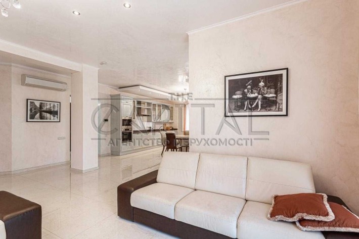 Оренда будинку 420м2 біля річки/з сауною/бассейном/з газом/генератор - фото 1