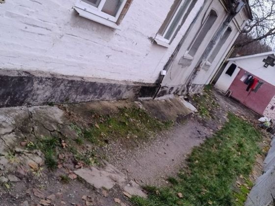 Здається кімната в часному будинку Умань