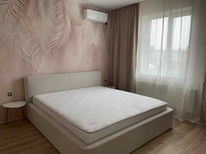 Новий 2-поверховий будинок у центрі Борисполя - фото 1