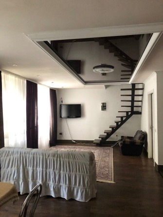 Здається в оренду напівособняк у центрі Івано-Франківська - фото 1